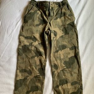 Hollister camo carpenter pants